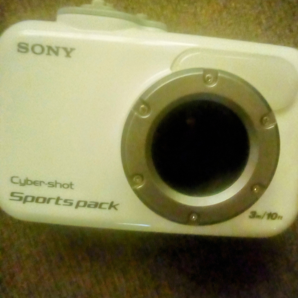 Sony Cyber-shot Sports Pack Underwater Camera - White and Silver